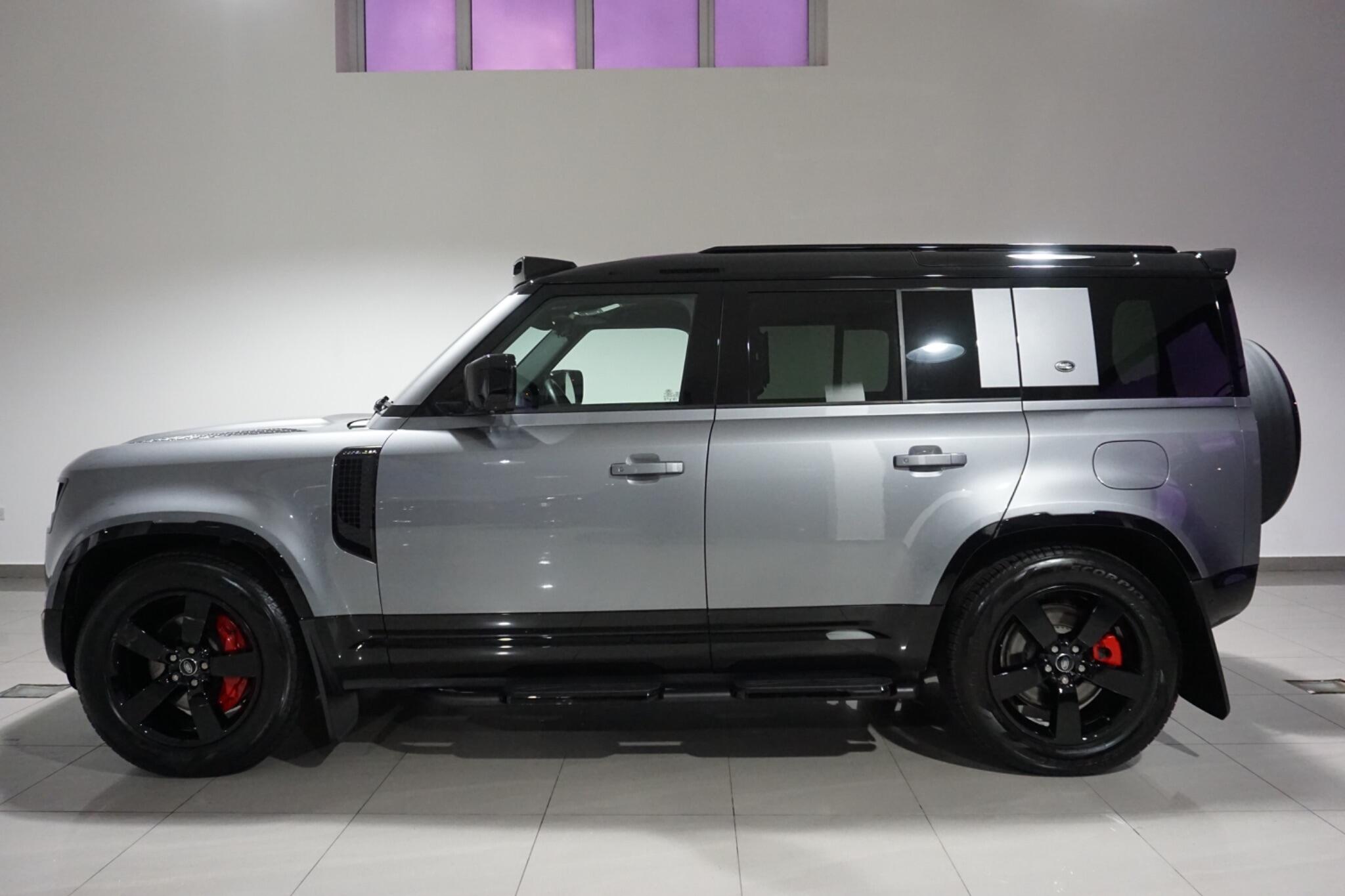 Land Rover Defender 110 2.0 P400e 15.4kWh X-Dynamic HSE SUV 5dr Petrol Plug-in Hybrid Auto 4WD Euro 6 (s/s) (404 ps)